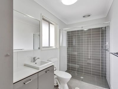 37 / 1 Bass Court, North Lakes