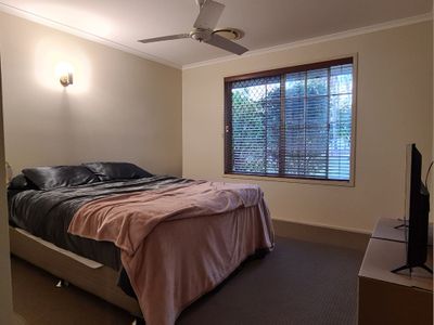 9 Essex Close, Springwood