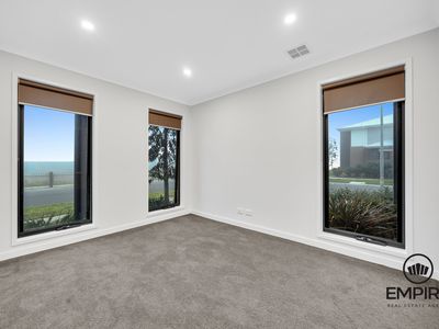 36 Treehouse Avenue, Clyde
