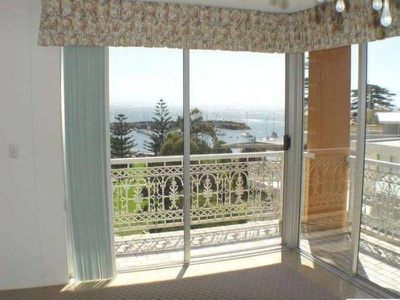 13 / 6 Smith Street, Wollongong