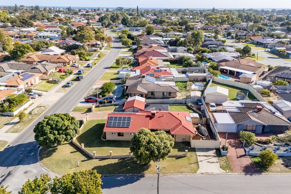36 Holcombe Road, Warnbro