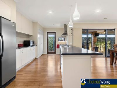 12 Bull Finch Way, Berwick