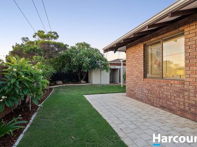 1 / 228 Albert Street, Osborne Park