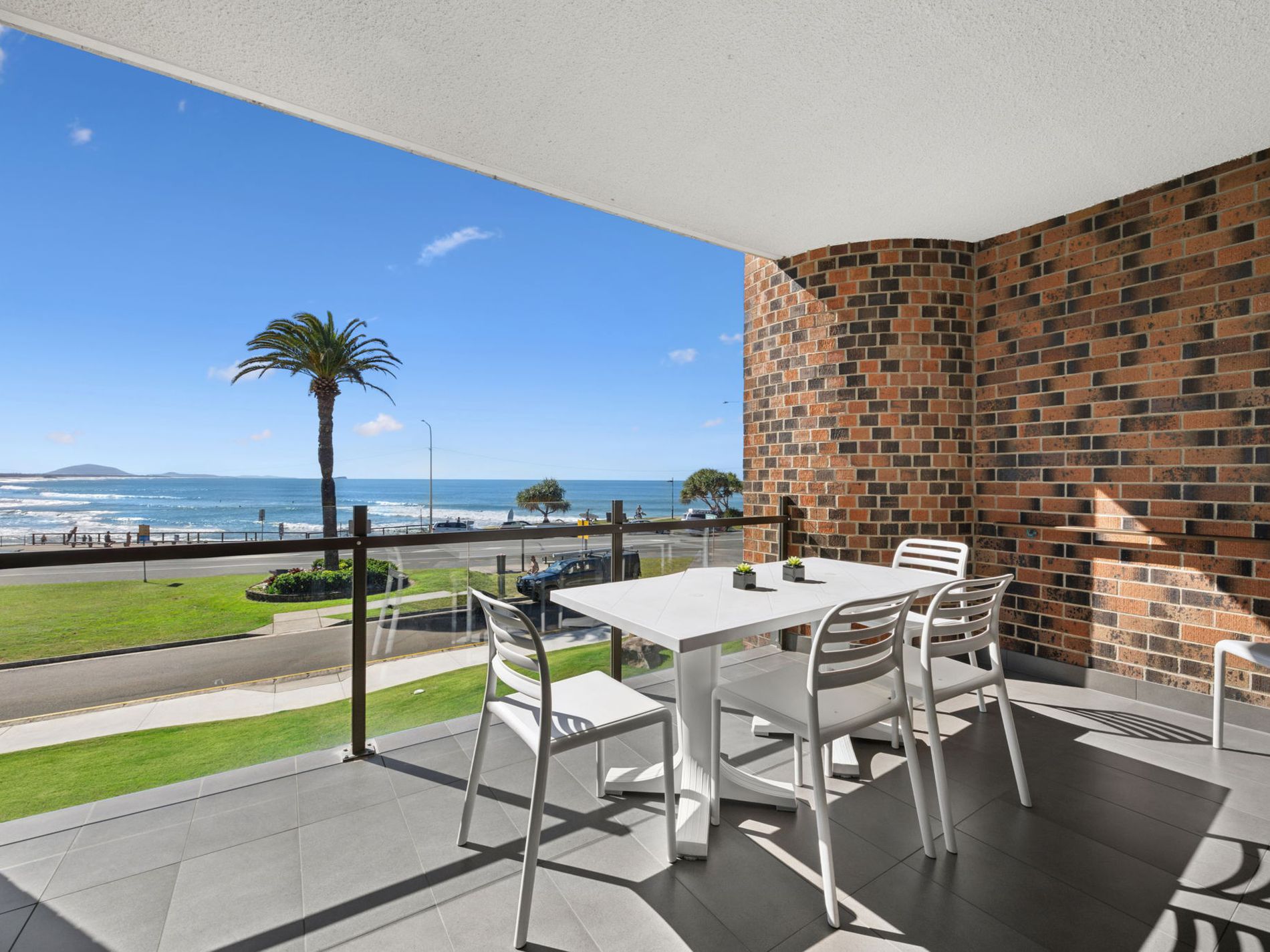 11 / 4 Juan Street, Alexandra Headland
