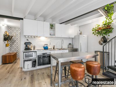 7 Little Brown Street, East Perth