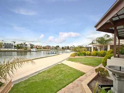 7 Lagoon Place, Patterson Lakes