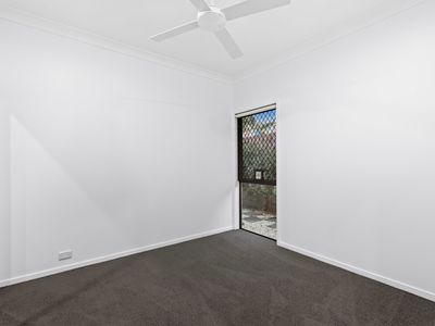 15 Hawksbury Crescent, Wakerley