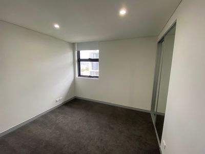 807 / 16 Burelli Street, Wollongong