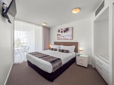 408 / 10 Leeding Terrace, Caloundra