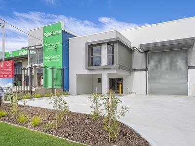 2/6 Shaban Street, Oak Flats