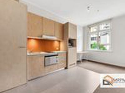 304 / 65 Elizabeth Street, Melbourne