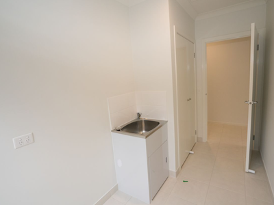 13 Highbury Road, Werribee