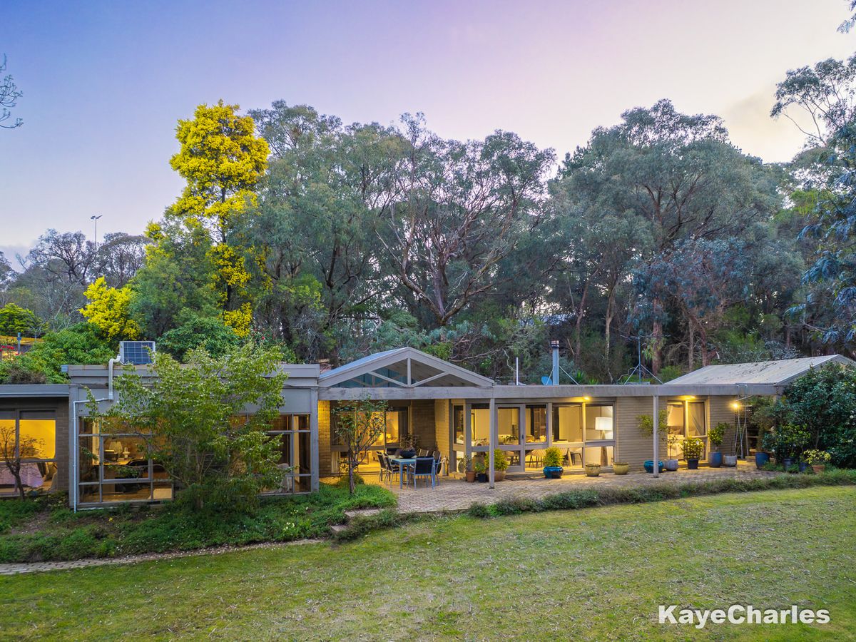 32 Burton Road, Beaconsfield Upper