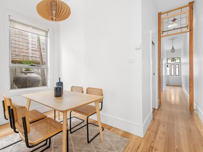 142 North Road, Newport