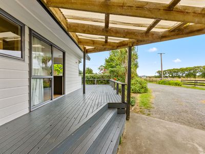 331 South Head Road, South Head, Helensville