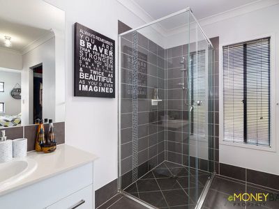 1-5 Dumaresq Street , Jimboomba