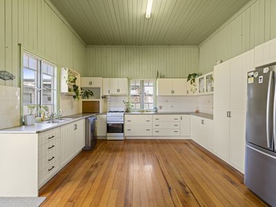 104 Pratten Street, Warwick