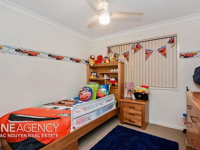 127 Clarendon Circuit, Forest Lake