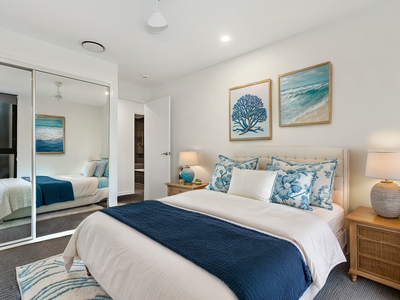 5103 Point Drive, Hope Island