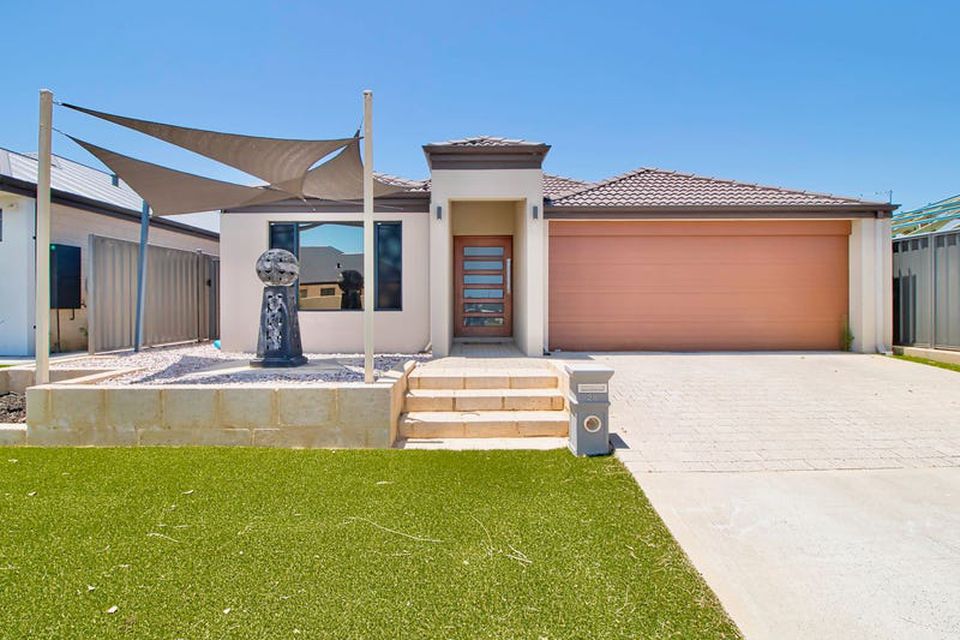 28 Dolomite Avenue , Wellard