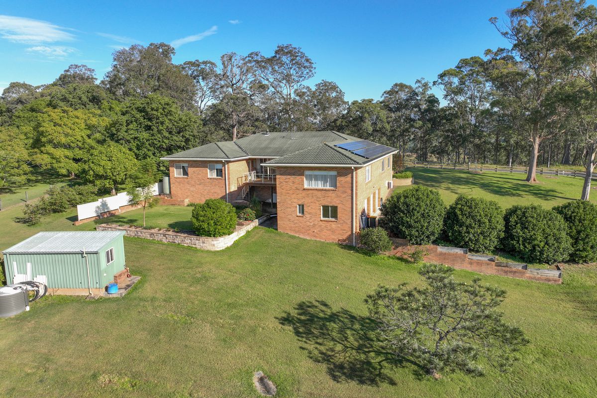 356 Bungay Road, Wingham