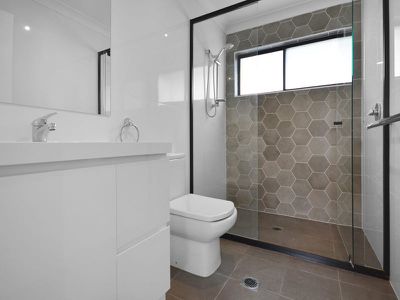 3 / 31 Hutchinson Avenue, Rankin Park