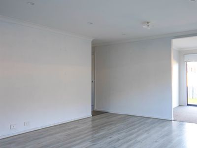 12 Kilcunda Drive, Truganina