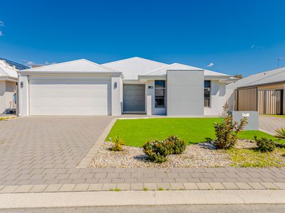 52 Bucker Street, Whitby