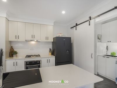 3 Flourish Walk, Botanic Ridge