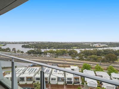 1307 / 96 Bow River Crescent, Burswood