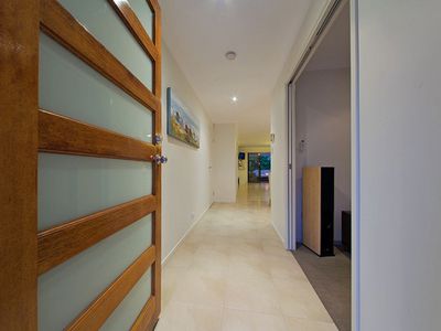 17 Higgs Circuit, Wynnum West