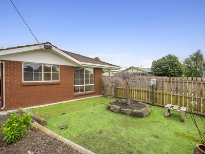1 / 47 Thompson Street, Whittington