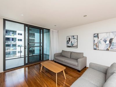 107 / 172 Railway Parade, West Leederville