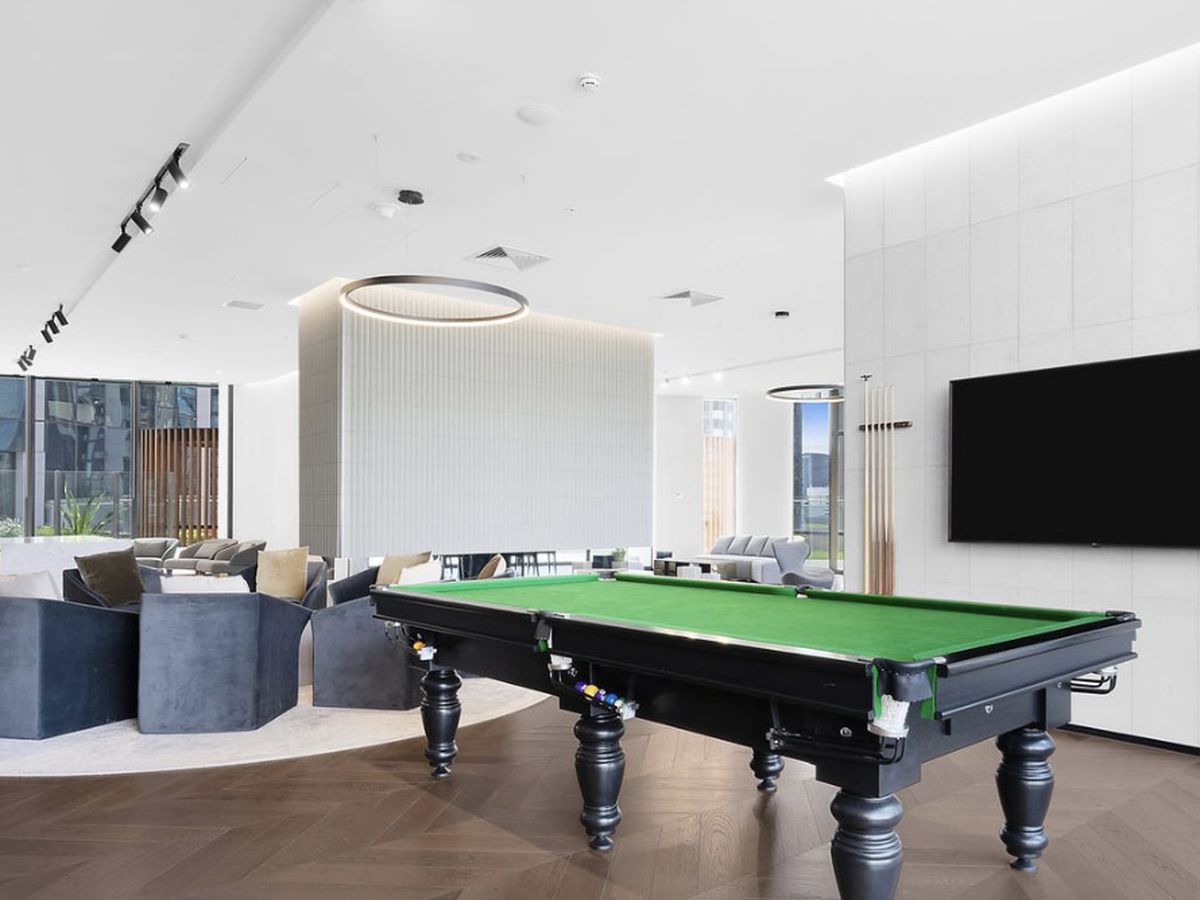 304 / 11 Bale Circuit, Southbank