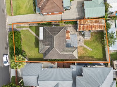 12 Carinmoney Avenue , Warilla