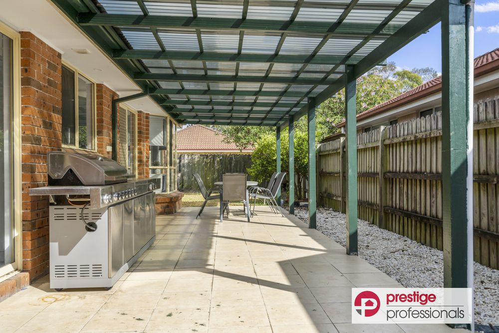 9 Lyndhurst Court, Wattle Grove