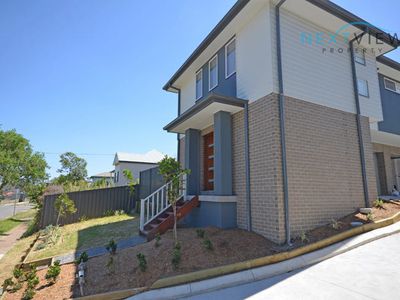 1 / 138 Croudace Road, Elermore Vale