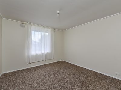 2 Battye Street, Millicent