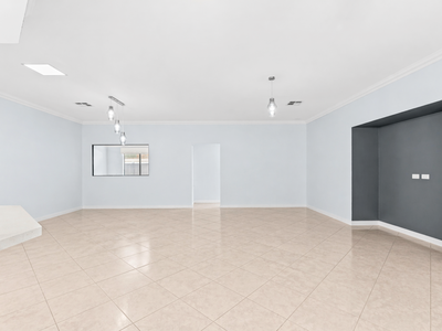 9 Azure Street, Southern River