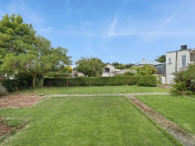 4 Constant Street, Sawyers Bay