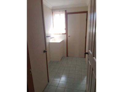 1 / 6 Victoria Place, Forster