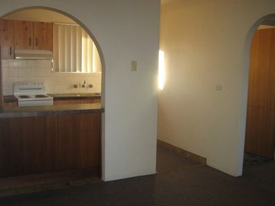 2 / 9 Melinda Grove, Lake Heights