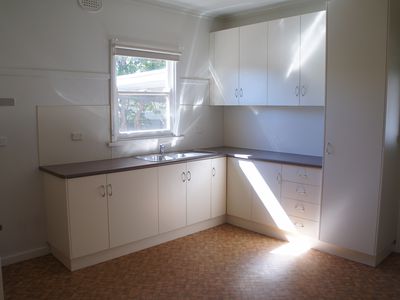 13 O'Connor Street, Horsham