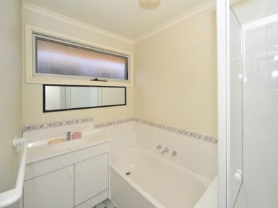 15 Burvale Court, Epsom
