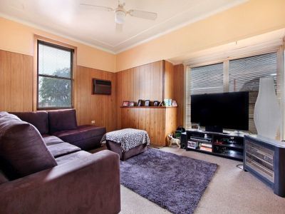 92 Shellharbour Road, Lake Illawarra