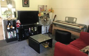 73 High St, Mascot