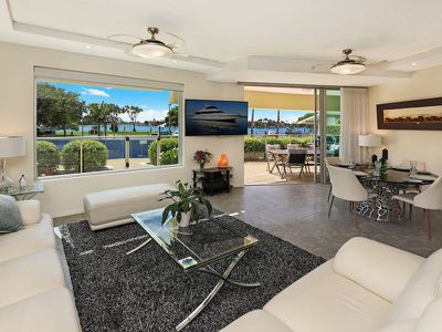 2 / 82-86 River Esplanade, Mooloolaba