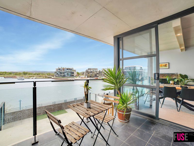 8 / 35 Eastlake Parade, Kingston