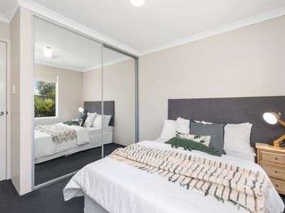 11 Barnard Grove, Byford