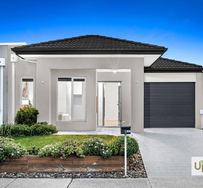 9 Pyrenees Road, Clyde